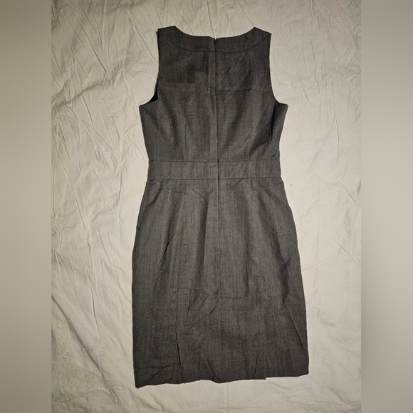 J.crew size 4 - Picture 2 of 3